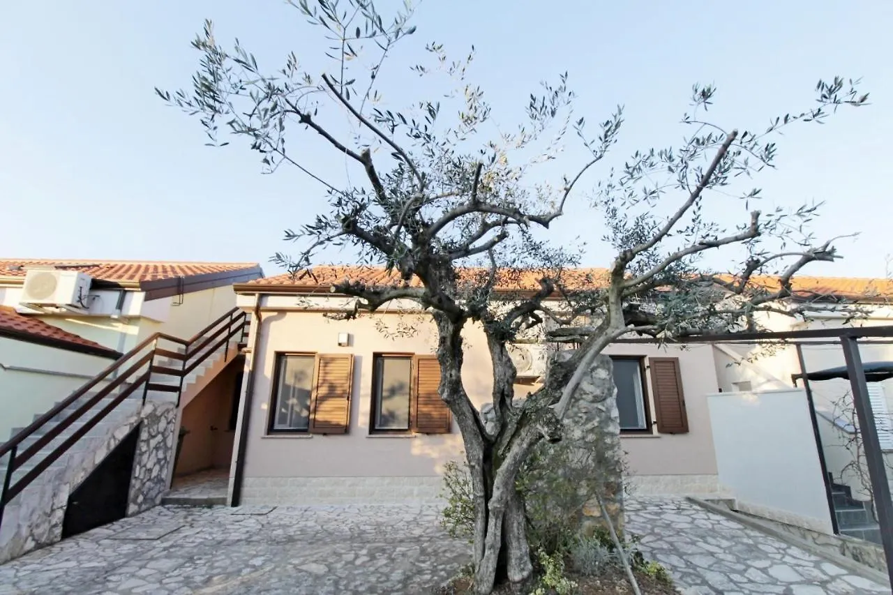 Sea View Melita Monterosso Hotel Crveni Vrh 0*,  Croatia